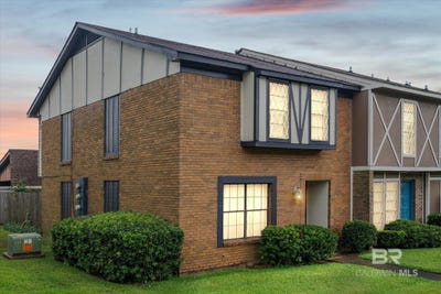 /international/us/529-highland-woods-drive-mobile-al-110108301242/