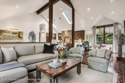 /international/us/1354-sierra-vista-drive-aspen-co-110108197873/