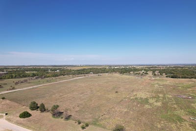 /international/us/-18-25-ac-tr-10-22-21-woodward-ok-110120560943/