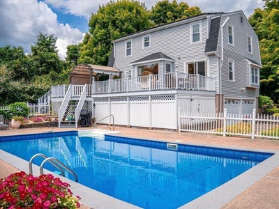 /international/us/118-mendon-rd-sutton-ma-110109885581/