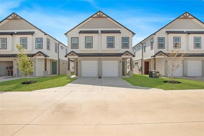 /international/us/1319-w-main-street-gun-barrel-city-tx-110106844880/
