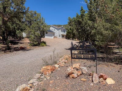 /international/us/425-e-mule-deer-rd-central-ut-110100044415/