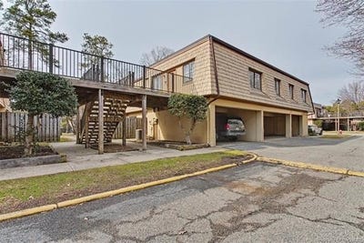 /international/us/1511-monterry-place-newport-news-va-110108298317/