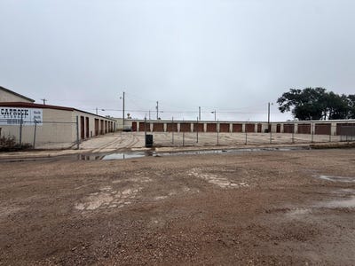 /international/us/309-s-main-street-vega-tx-110120083639/