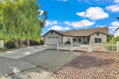 /international/us/10155-conejo-lane-santee-ca-110107988144/