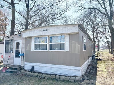 /international/us/27353-bobs-road-garrison-mn-110107162177/