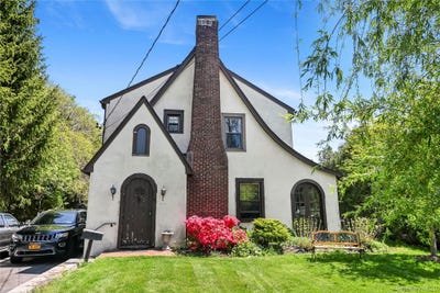 /international/us/365-old-mamaroneck-road-white-plains-ny-110107850506/