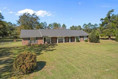 /international/us/1602-smith-road-waycross-ga-110107987615/