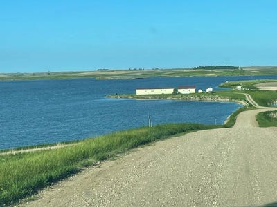/international/us/160-acre-hwy-36-woodworth-nd-110120536750/