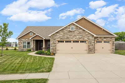 /international/us/2840-needletail-drive-west-lafayette-in-110108532264/