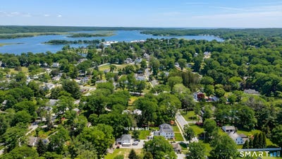 /international/us/101-n-main-street-essex-ct-110106554877/