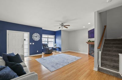 /international/us/193-63rd-street-unit-20107-west-des-moines-ia-110098283027/