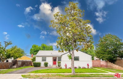 /international/us/17209-stagg-st-van-nuys-ca-110107822414/