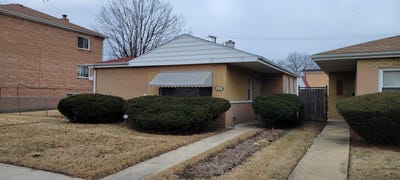 /international/us/1913-s-14th-avenue-broadview-il-110106613465/