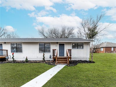 /international/us/1014-n-hico-street-siloam-springs-ar-110103472446/