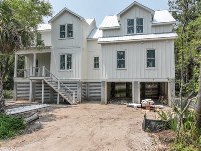 /international/us/18-wills-way-isle-of-palms-sc-110098058047/