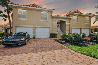 /international/us/5359-compass-point-oxford-fl-110098063469/