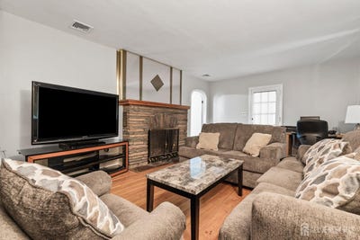 /international/us/917-tompkins-avenue-south-plainfield-nj-110100410264/?lang=es