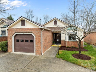 /international/us/125-exeter-court-hendersonville-nc-110103983537/