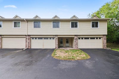 /international/us/2053-edgerton-street-maplewood-mn-110110321054/