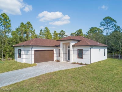 /international/us/704-richmond-avenue-n-lehigh-acres-fl-110103671779/