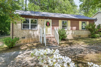 /international/us/1502-woodland-road-garner-nc-110107395817/