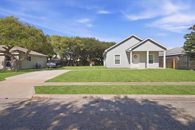 /international/us/104-pelican-avenue-aransas-pass-tx-110120451541/