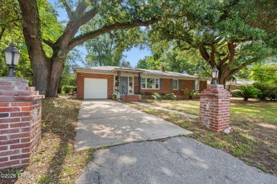 /international/us/1703-palmetto-drive-beaufort-sc-110108479886/