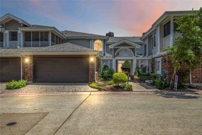 /international/us/9961-waterfront-trail-rowlett-tx-110107457184/