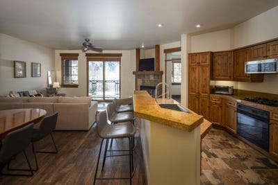 /international/us/660-s-2nd-ave-ketchum-id-110105957843/