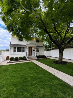/international/us/130-jefferson-street-staten-island-ny-110106928137/