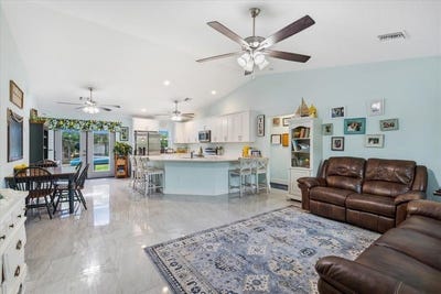 /international/us/7756-95th-court-vero-beach-fl-110107005464/