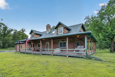 /international/us/22626-smiley-road-custer-park-il-110119591610/