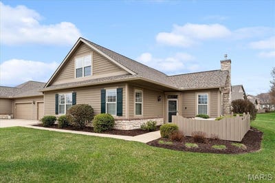 /international/us/1304-three-rivers-drive-o-fallon-il-110106346336/