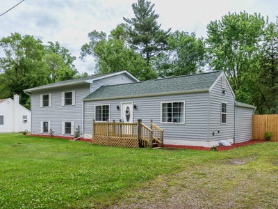 /international/us/520-della-street-portage-mi-110100987013/