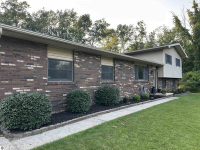/international/us/3577-kaiser-street-pinconning-mi-110100925016/