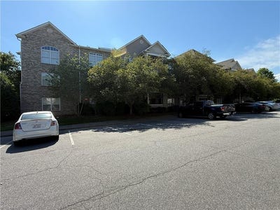 /international/us/4455-brassfield-drive-winston-salem-nc-110108026749/