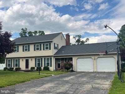 /international/us/1766-clover-avenue-vineland-nj-110108468884/
