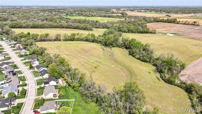 /international/us/0-lower-marine-road-troy-il-110099068084/