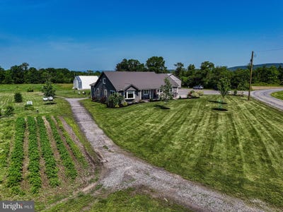 /international/us/1497-church-rd-watsontown-pa-110101037696/