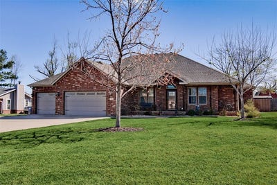 /international/us/915-s-28th-street-rogers-ar-110106467758/
