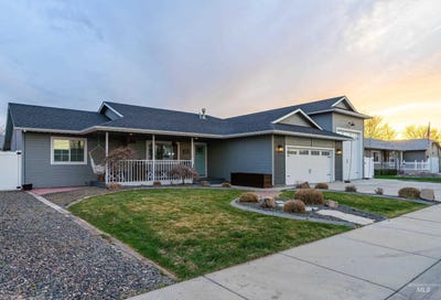 /international/us/385-w-creekview-dr-meridian-id-110106764005/