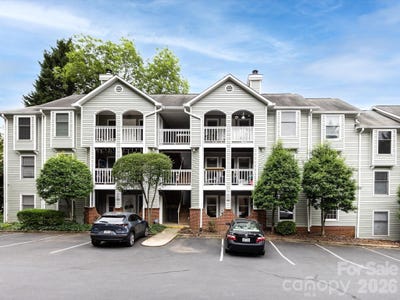 /international/us/430-queens-road-charlotte-nc-110105840829/