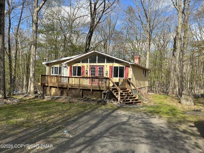/international/us/129-buck-run-drive-milford-pa-110106479997/
