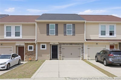 /international/us/2663-middle-branch-bend-fayetteville-nc-110108490000/