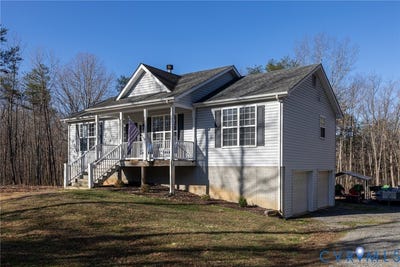 /international/us/120-oak-forest-lane-louisa-va-110106272478/