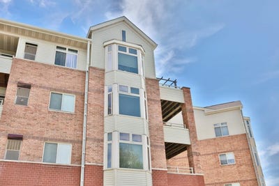 /international/us/301-harbour-town-drive-madison-wi-110107610060/