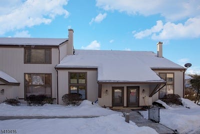 /international/us/15291-aspen-ct-stanhope-boro-nj-110105512577/