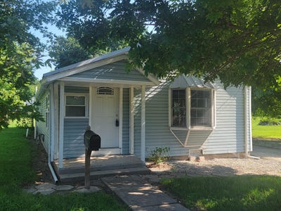 /international/us/316-summit-st-marshall-mo-110101631629/