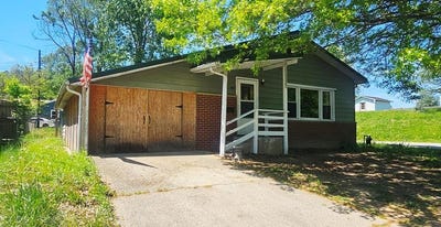 /international/us/423-north-rice-louisa-ky-110107502479/